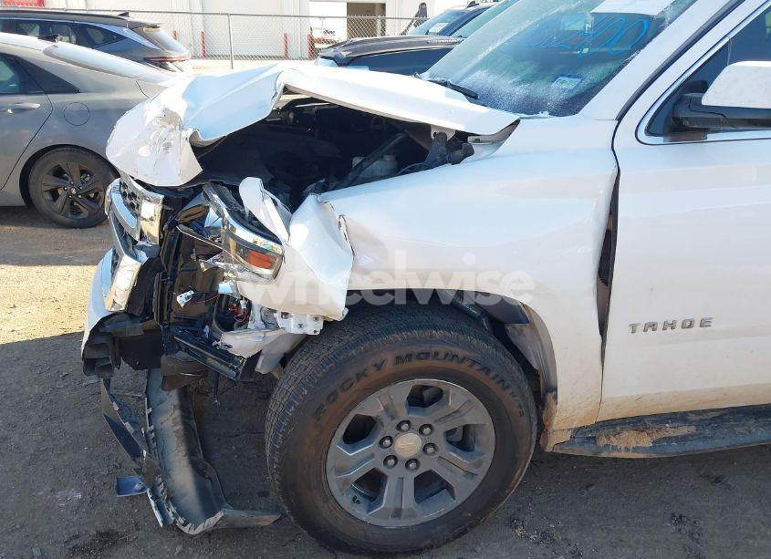 Photo 17 of 2019 Chevrolet Tahoe LS (VIN 1GNSCAKC3KR238217)