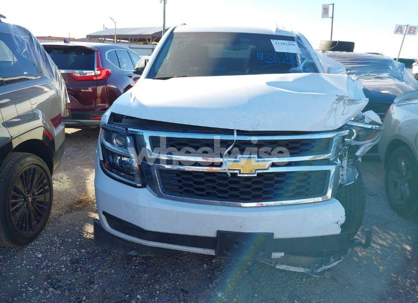Photo 19 of 2019 Chevrolet Tahoe LS (VIN 1GNSCAKC3KR238217)