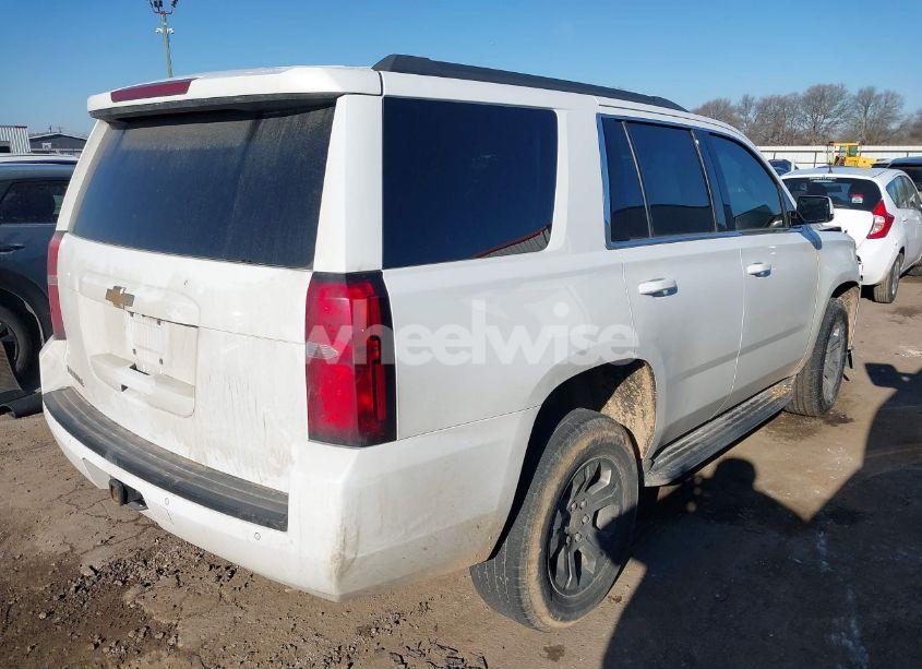 Photo 4 of 2019 Chevrolet Tahoe LS (VIN 1GNSCAKC3KR238217)