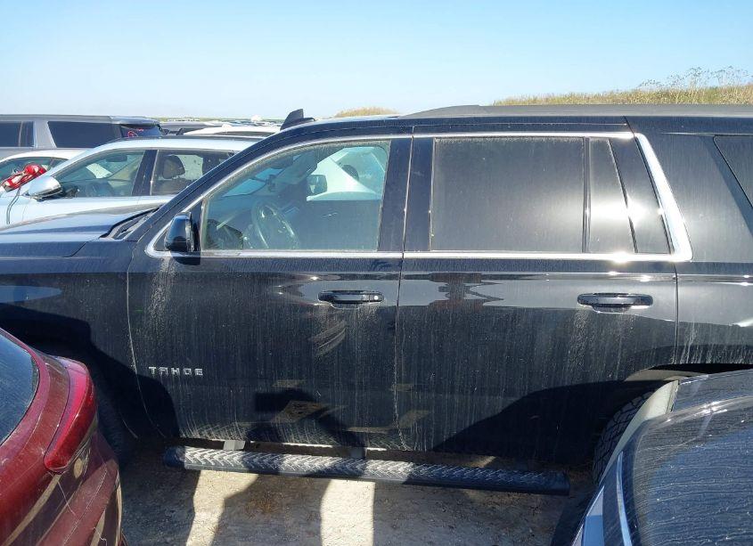 Photo 13 of 2019 Chevrolet Tahoe LS (VIN 1GNSCAKC4KR252563)