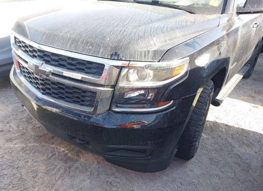 Photo 6 of 2019 Chevrolet Tahoe LS (VIN 1GNSCAKC4KR252563)