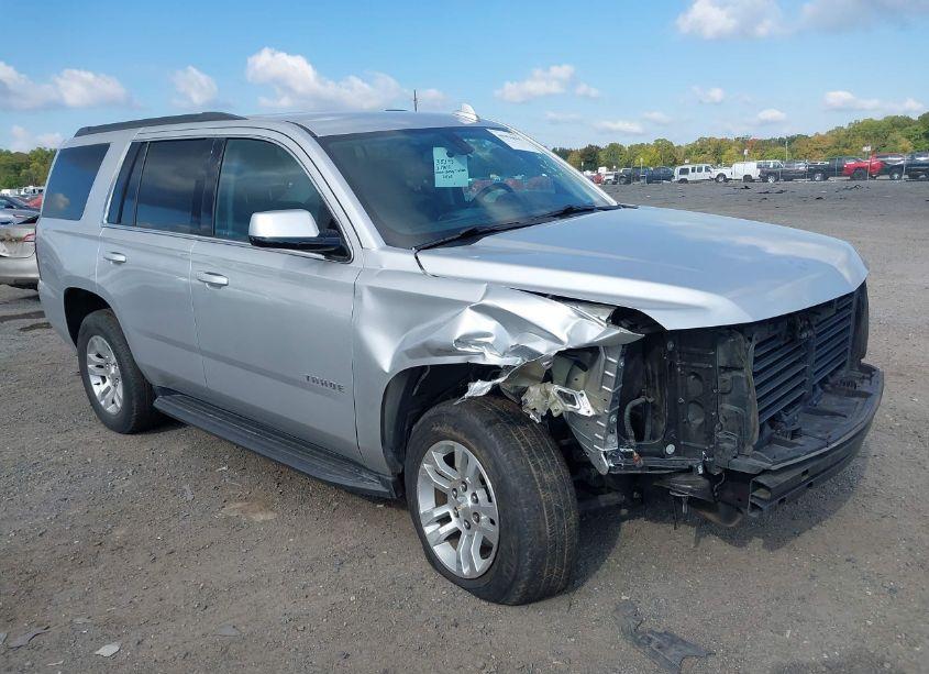 2020 Chevrolet Tahoe 2WD LS (VIN 1GNSCAKC4LR201114) main photo