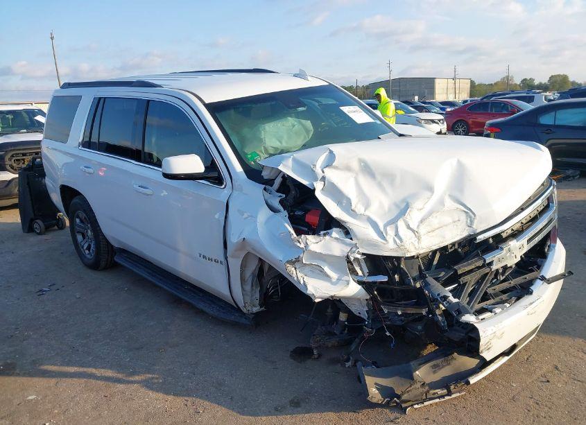 2020 Chevrolet Tahoe 2WD LS (VIN 1GNSCAKC4LR286309) main photo