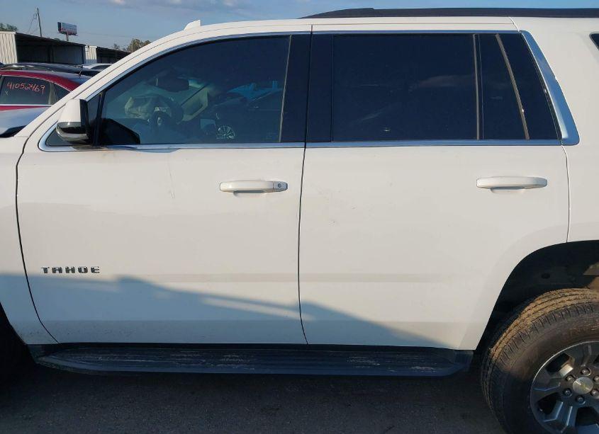 Photo 14 of 2020 Chevrolet Tahoe 2WD LS (VIN 1GNSCAKC4LR286309)