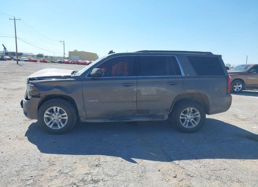 Photo 12 of 2015 Chevrolet Tahoe LS (VIN 1GNSCAKC5FR632663)