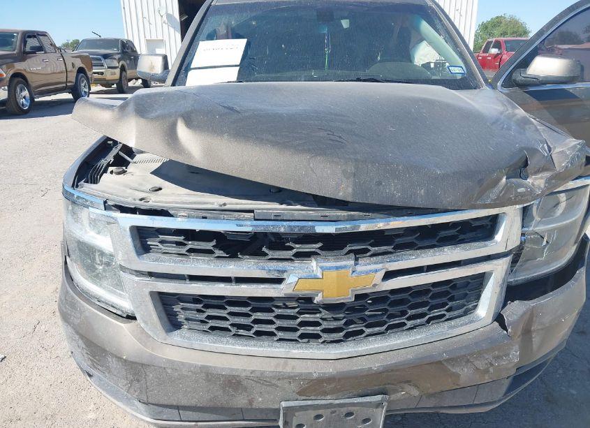 Photo 6 of 2015 Chevrolet Tahoe LS (VIN 1GNSCAKC5FR632663)