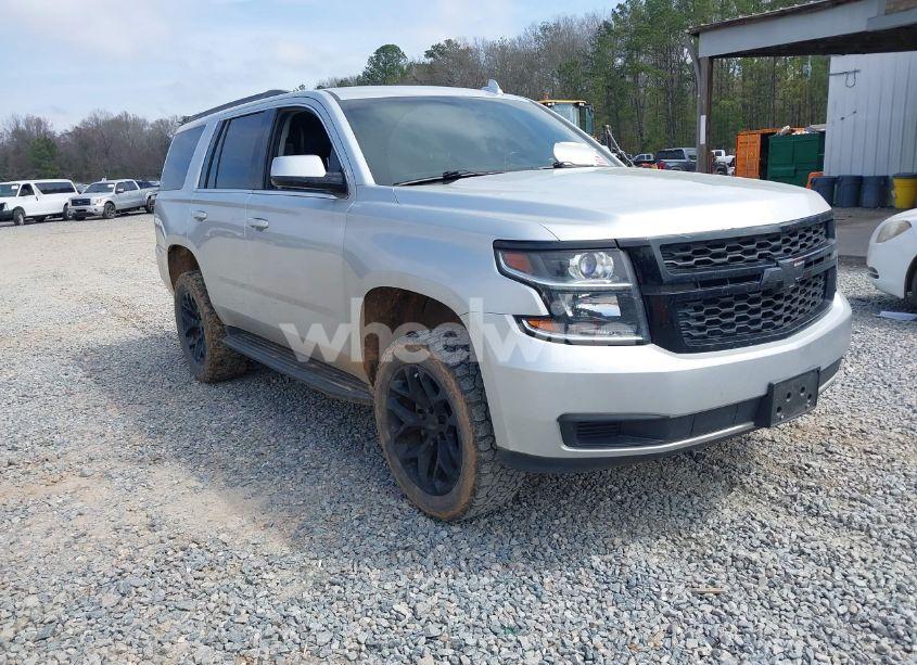 2016 Chevrolet Tahoe LS (VIN 1GNSCAKC5GR354722) main photo