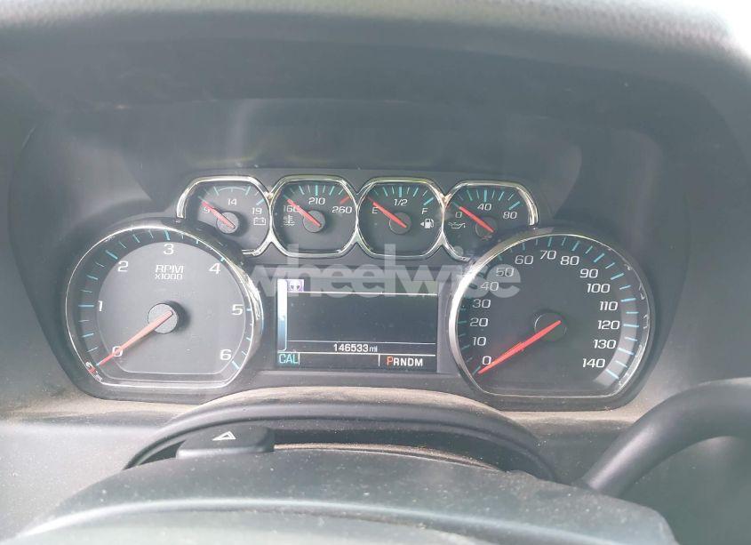 Photo 7 of 2016 Chevrolet Tahoe LS (VIN 1GNSCAKC5GR354722)