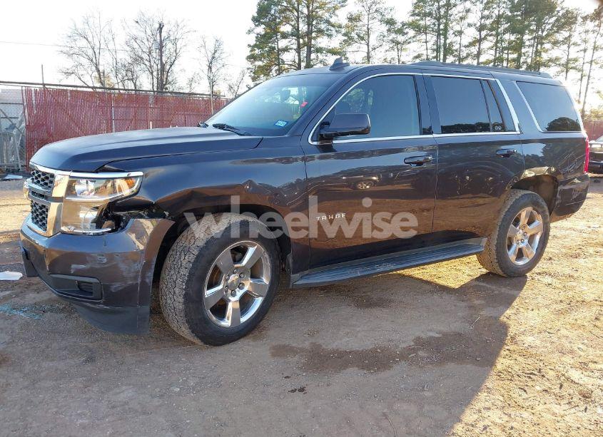 Photo 2 of 2017 Chevrolet Tahoe LS (VIN 1GNSCAKC6HR130392)