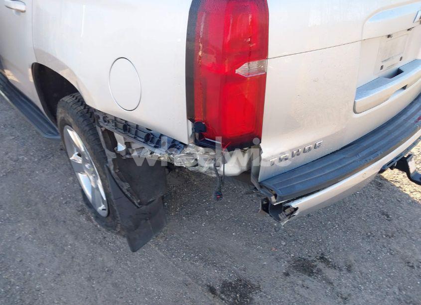 Photo 6 of 2017 Chevrolet Tahoe LS (VIN 1GNSCAKC6HR161464)