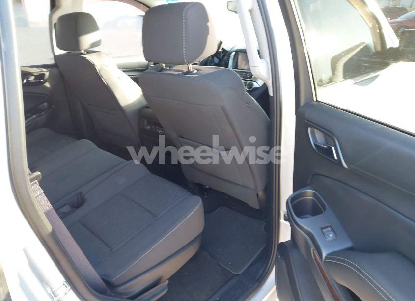 Photo 8 of 2017 Chevrolet Tahoe LS (VIN 1GNSCAKC6HR161464)