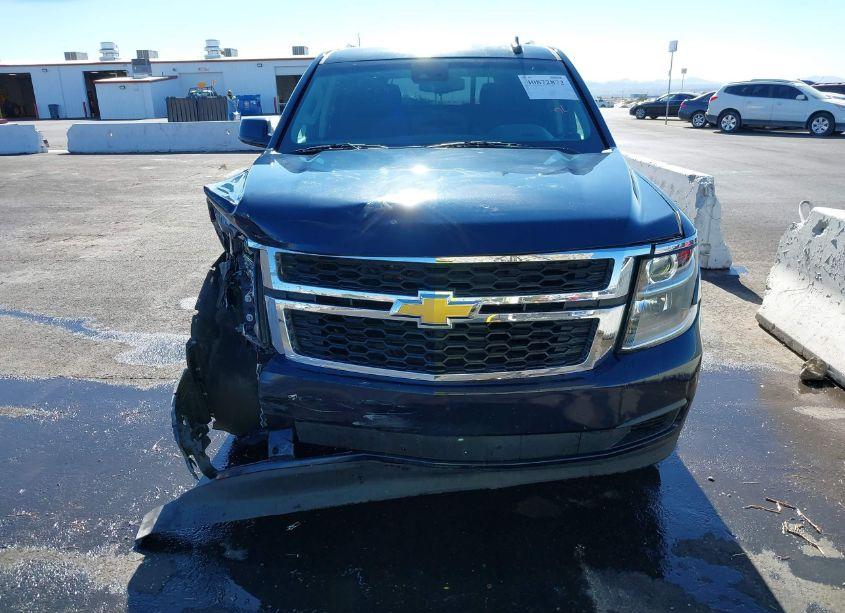 Photo 17 of 2018 Chevrolet Tahoe LS (VIN 1GNSCAKC6JR256791)
