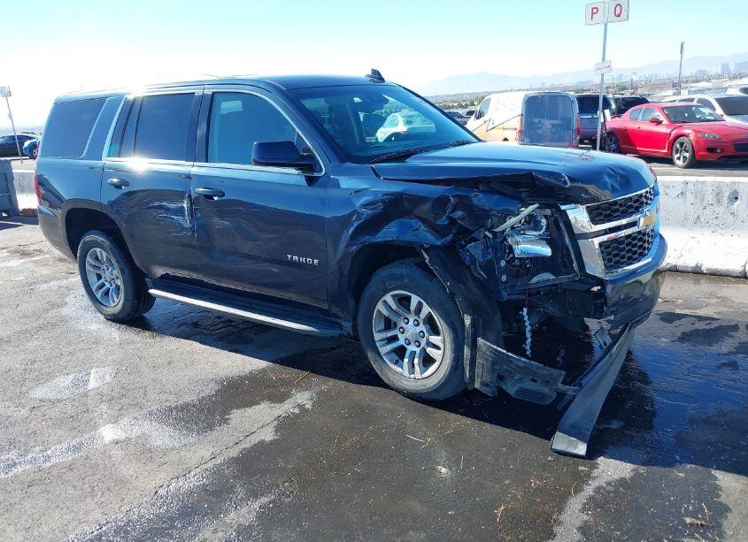 Photo 18 of 2018 Chevrolet Tahoe LS (VIN 1GNSCAKC6JR256791)