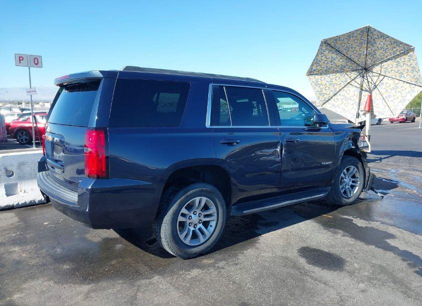 Photo 4 of 2018 Chevrolet Tahoe LS (VIN 1GNSCAKC6JR256791)