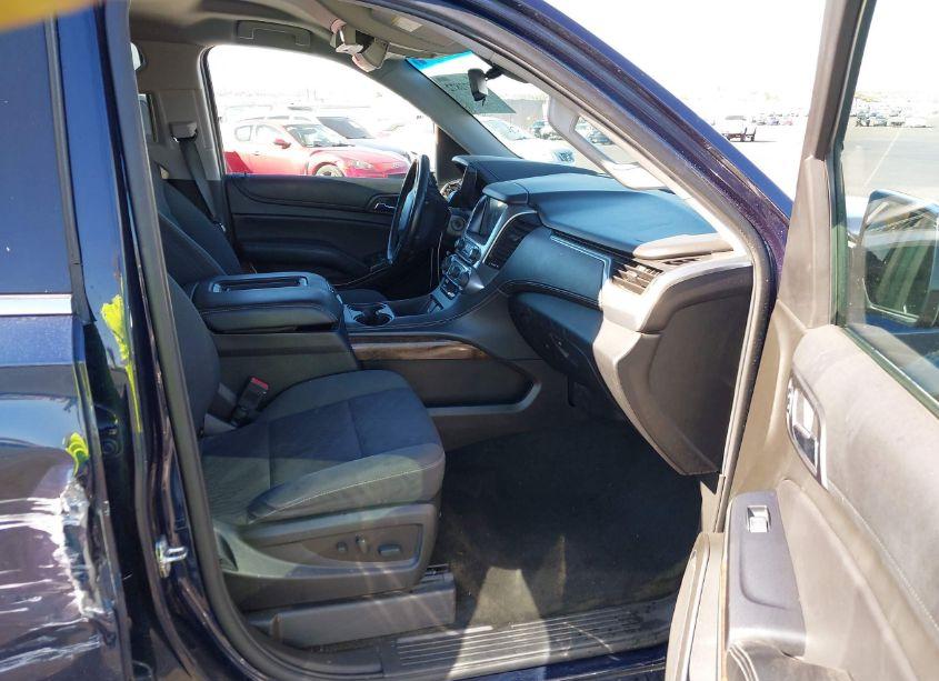 Photo 5 of 2018 Chevrolet Tahoe LS (VIN 1GNSCAKC6JR256791)