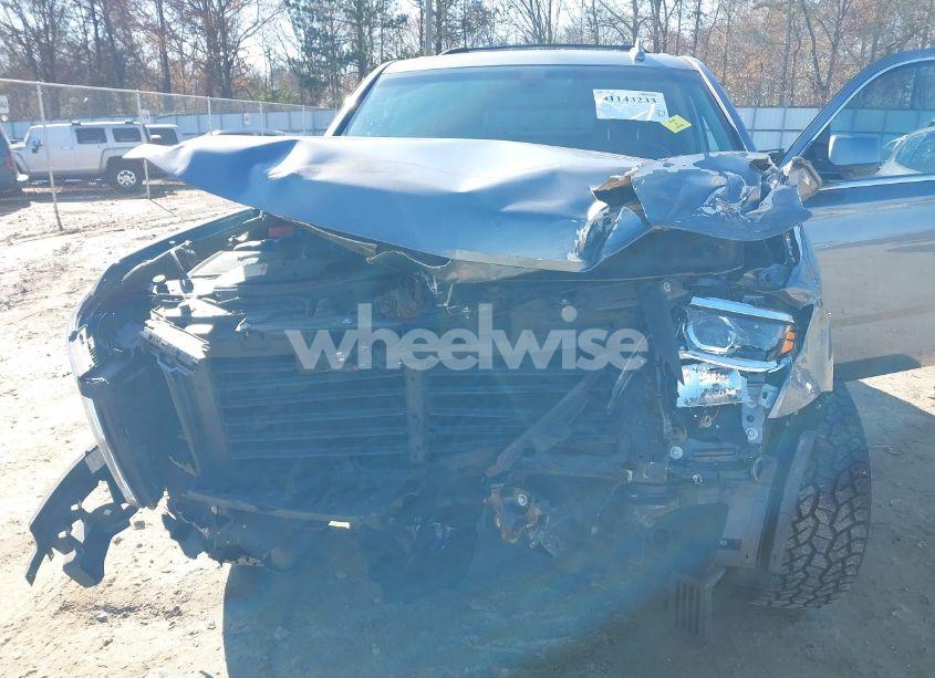 Photo 6 of 2018 Chevrolet Tahoe LS (VIN 1GNSCAKC6JR331845)