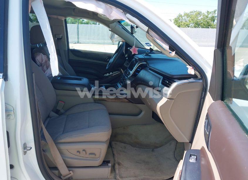 Photo 5 of 2015 Chevrolet Tahoe LS (VIN 1GNSCAKC7FR505378)