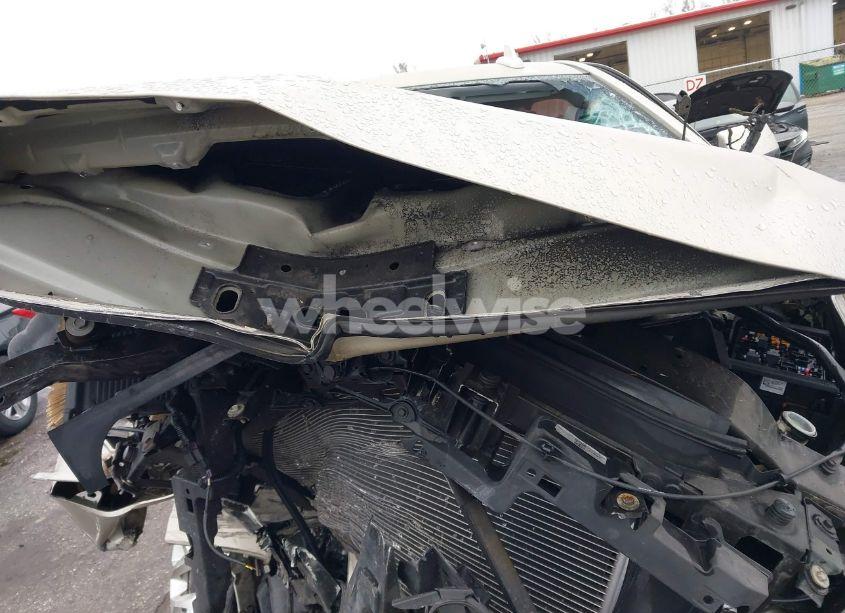 Photo 10 of 2015 Chevrolet Tahoe LS (VIN 1GNSCAKC7FR581750)