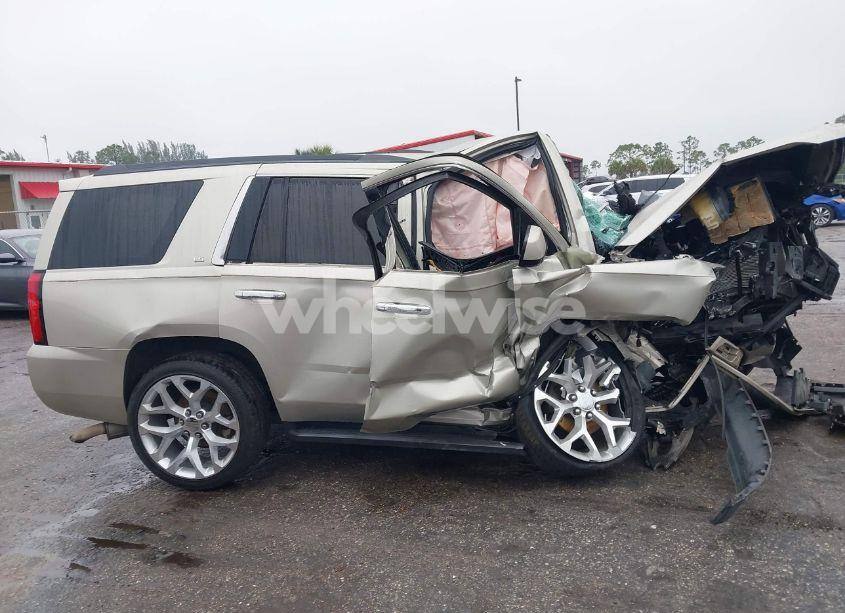 Photo 12 of 2015 Chevrolet Tahoe LS (VIN 1GNSCAKC7FR581750)
