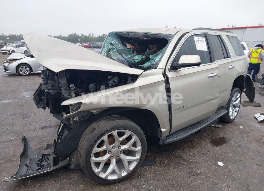Photo 2 of 2015 Chevrolet Tahoe LS (VIN 1GNSCAKC7FR581750)