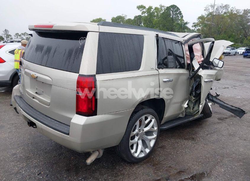 Photo 4 of 2015 Chevrolet Tahoe LS (VIN 1GNSCAKC7FR581750)