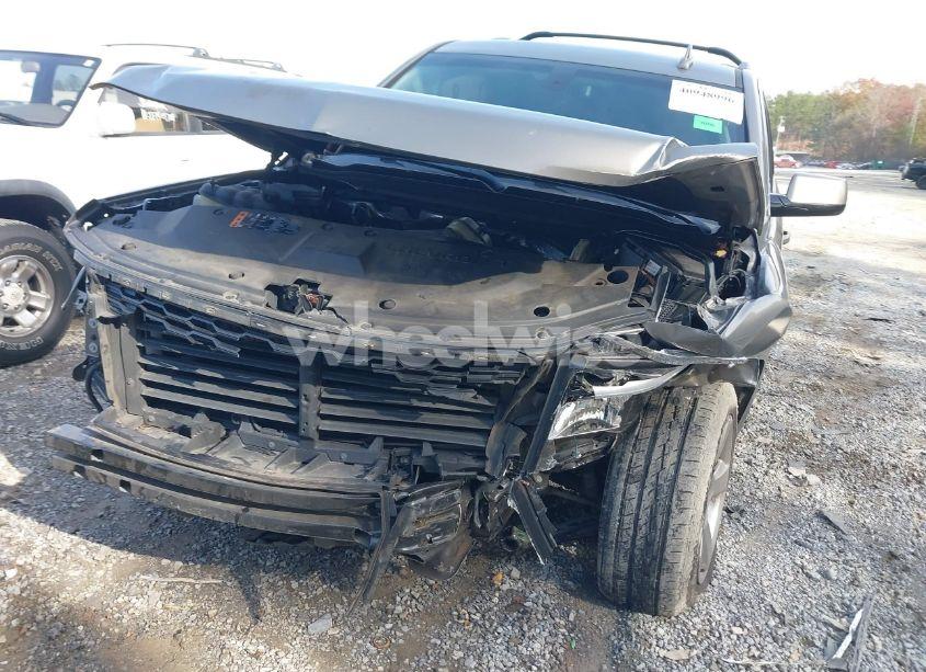 Photo 6 of 2017 Chevrolet Tahoe LS (VIN 1GNSCAKC7HR179715)