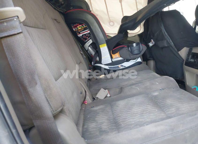 Photo 8 of 2017 Chevrolet Tahoe LS (VIN 1GNSCAKC7HR179715)