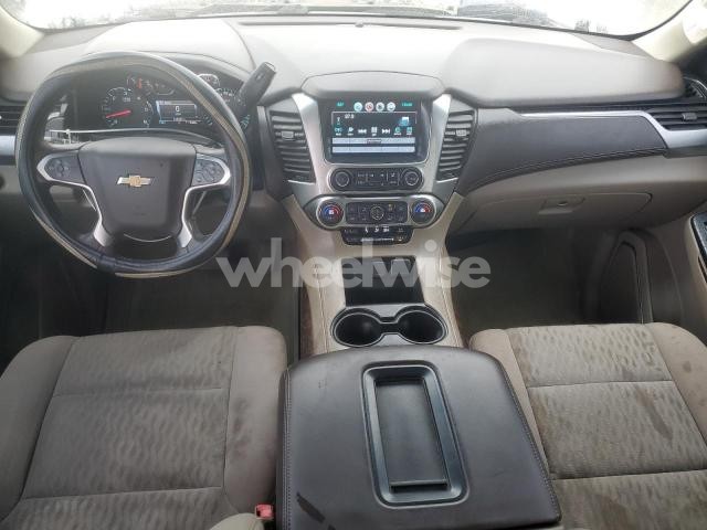 Photo 7 of 2018 CHEVROLET TAHOE C1500 LS (VIN 1GNSCAKC7JR218700)