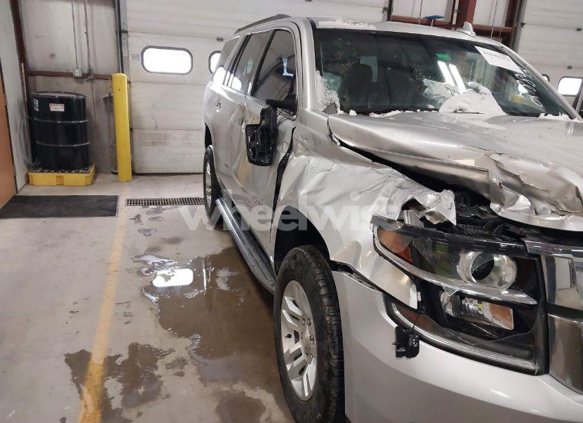 Photo 6 of 2019 Chevrolet Tahoe LS (VIN 1GNSCAKC7KR218892)