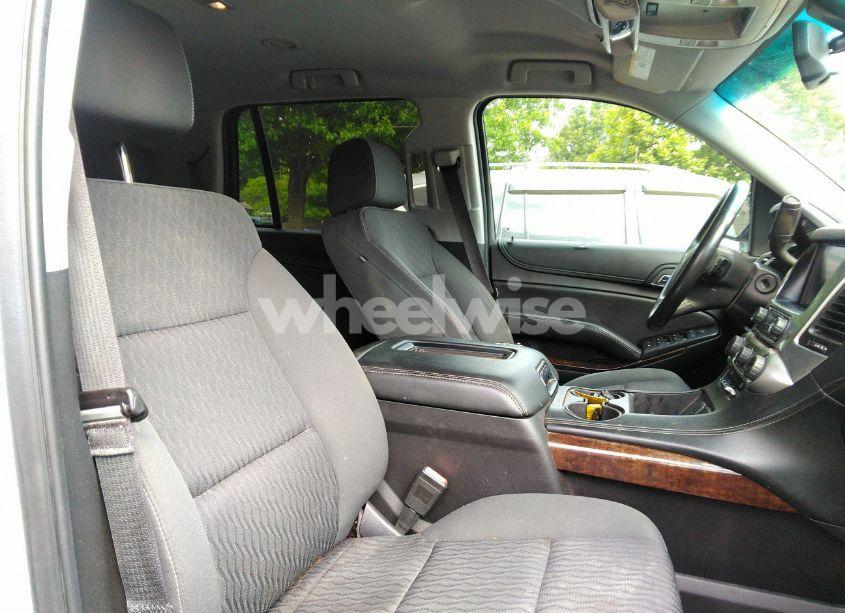 Photo 5 of 2016 Chevrolet Tahoe LS (VIN 1GNSCAKC8GR207407)
