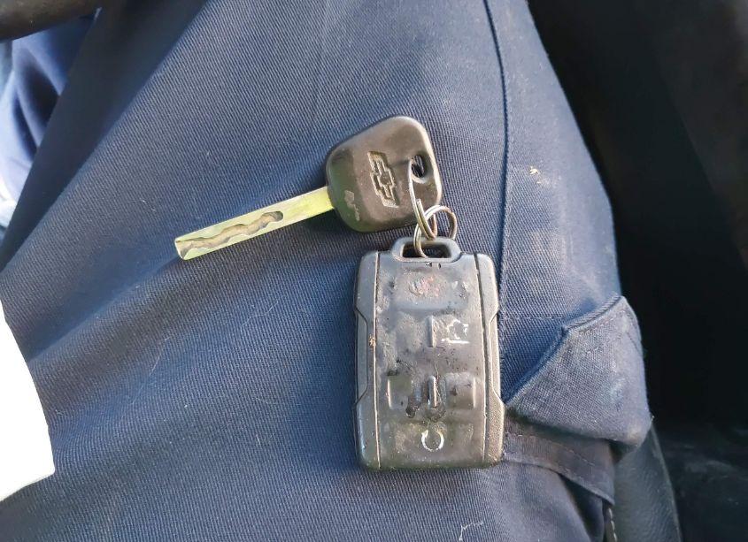 Photo 11 of 2016 Chevrolet Tahoe LS (VIN 1GNSCAKC8GR291793)