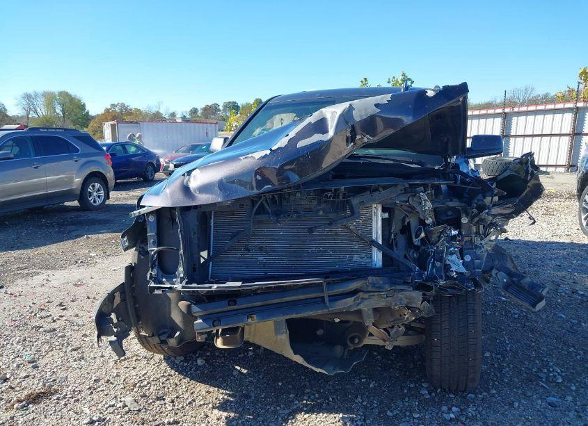 Photo 13 of 2016 Chevrolet Tahoe LS (VIN 1GNSCAKC8GR291793)