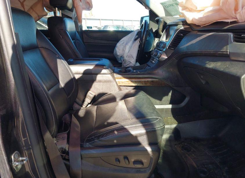 Photo 5 of 2016 Chevrolet Tahoe LS (VIN 1GNSCAKC8GR291793)