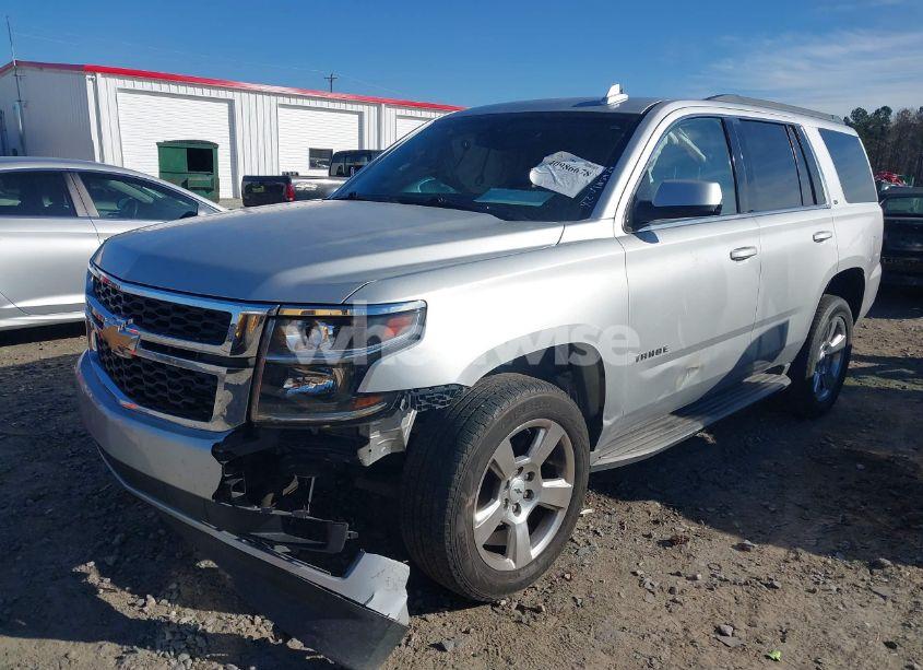Photo 2 of 2015 Chevrolet Tahoe LS (VIN 1GNSCAKC9FR668310)