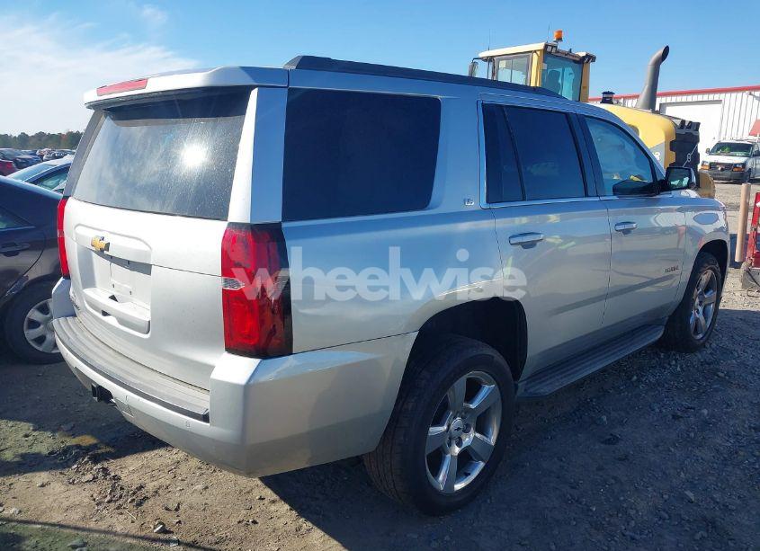 Photo 4 of 2015 Chevrolet Tahoe LS (VIN 1GNSCAKC9FR668310)