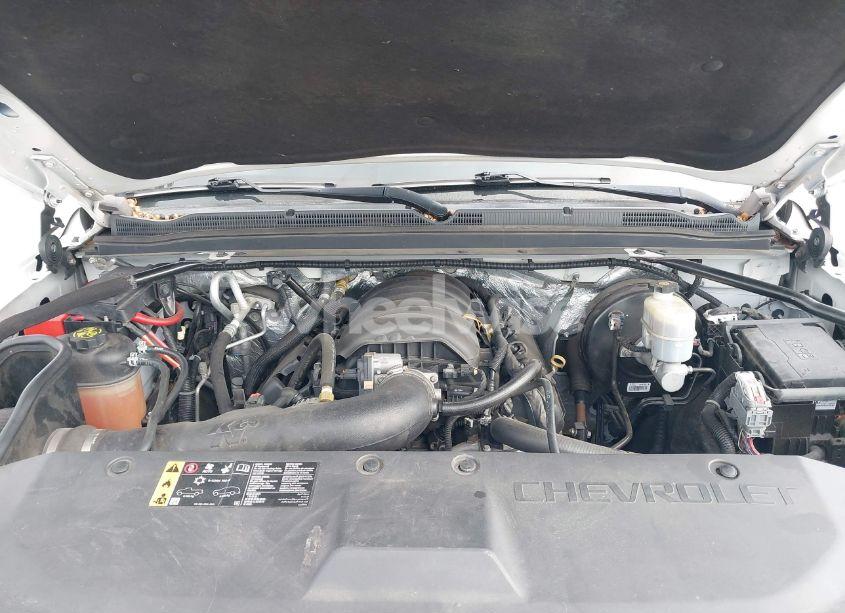 Photo 10 of 2017 Chevrolet Tahoe LS (VIN 1GNSCAKC9HR281906)