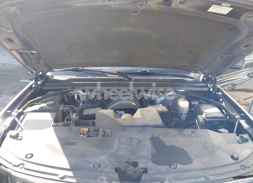 Photo 10 of 2015 Chevrolet Tahoe LS (VIN 1GNSCAKCXFR628303)