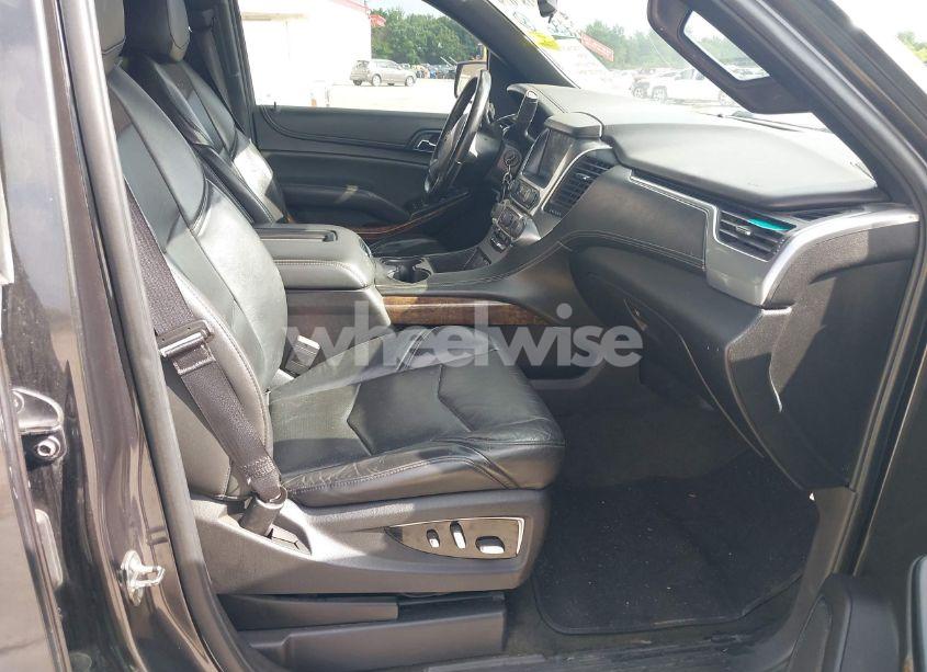 Photo 5 of 2018 Chevrolet Tahoe LS (VIN 1GNSCAKCXJR127730)