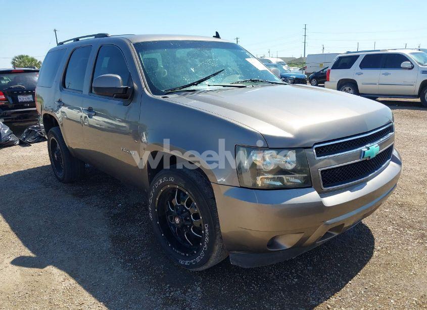 2012 Chevrolet Tahoe LT (VIN 1GNSCBE00CR105259) main photo