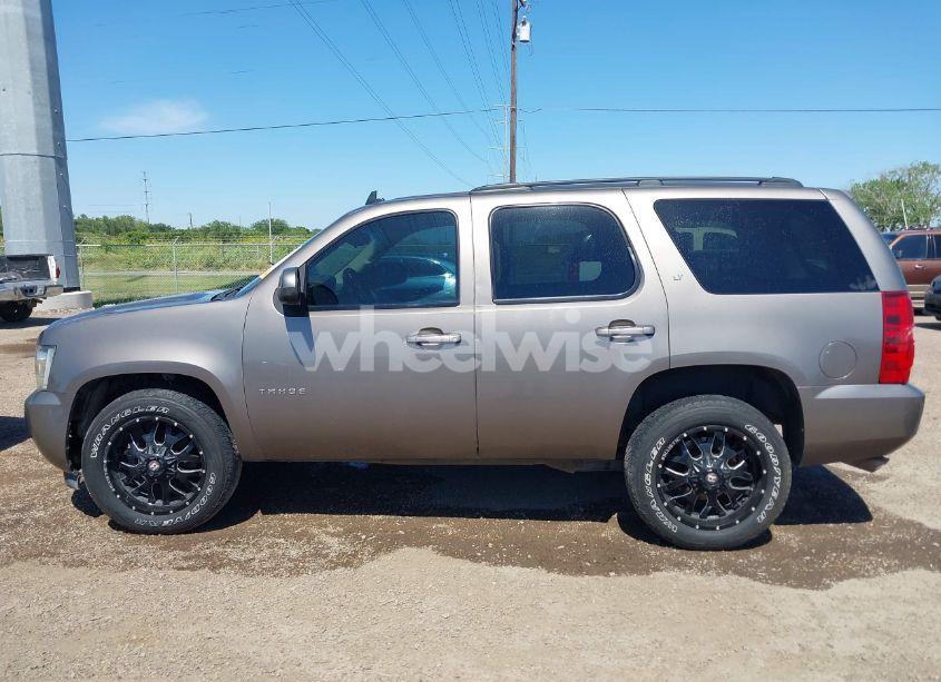 Photo 14 of 2012 Chevrolet Tahoe LT (VIN 1GNSCBE00CR105259)