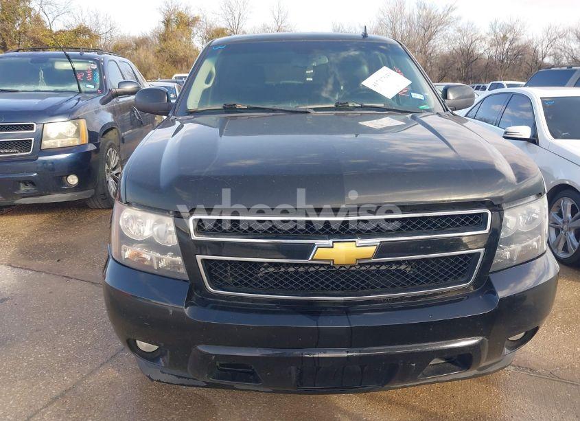 Photo 12 of 2012 Chevrolet Tahoe LT (VIN 1GNSCBE00CR163839)