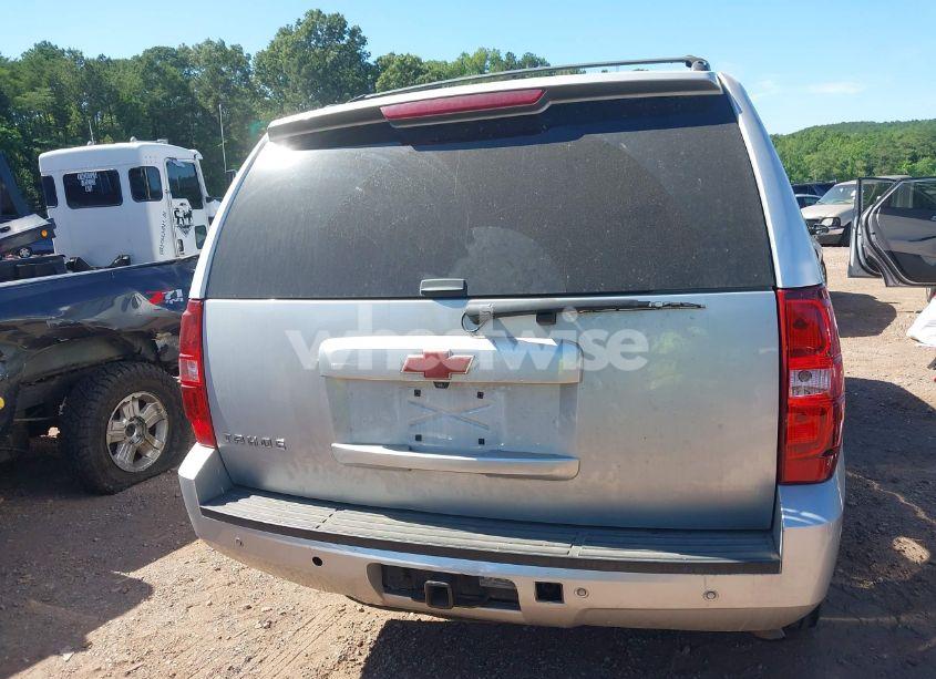 Photo 16 of 2014 Chevrolet Tahoe LT (VIN 1GNSCBE00ER147899)