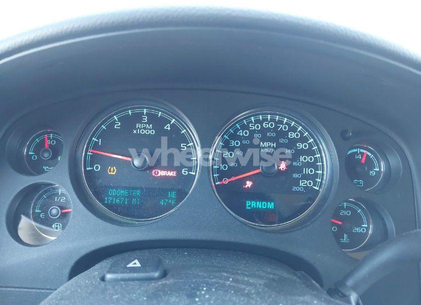 Photo 7 of 2014 Chevrolet Tahoe LT (VIN 1GNSCBE00ER199727)