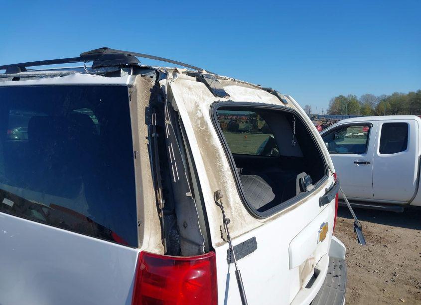 Photo 17 of 2014 Chevrolet Tahoe LT (VIN 1GNSCBE00ER230510)