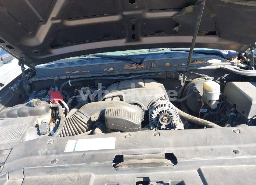 Photo 10 of 2011 Chevrolet Tahoe LT (VIN 1GNSCBE01BR190241)