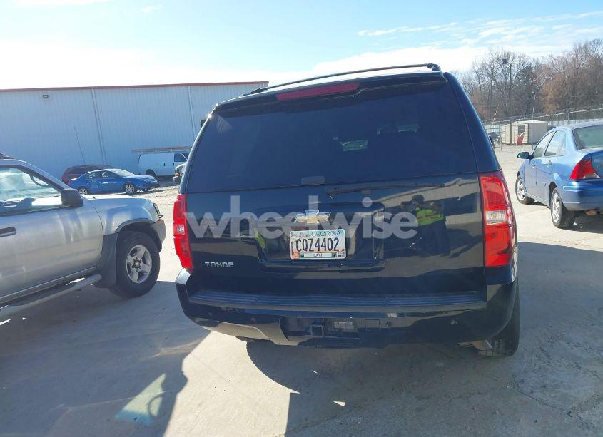 Photo 16 of 2011 Chevrolet Tahoe LT (VIN 1GNSCBE01BR190241)