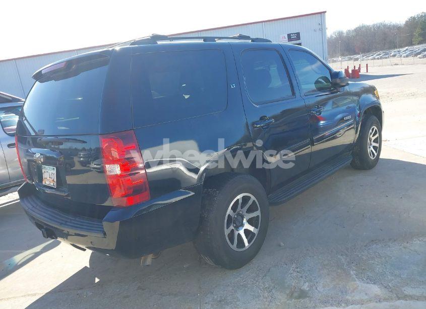 Photo 4 of 2011 Chevrolet Tahoe LT (VIN 1GNSCBE01BR190241)