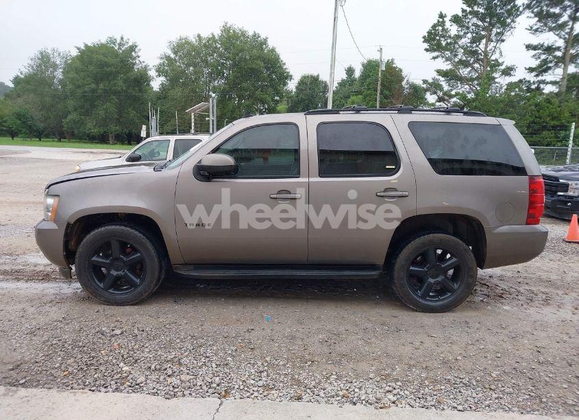 Photo 14 of 2012 Chevrolet Tahoe LT (VIN 1GNSCBE01CR123298)