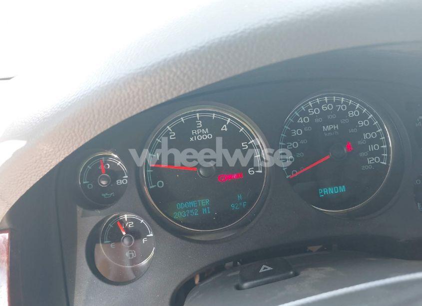 Photo 7 of 2012 Chevrolet Tahoe LT (VIN 1GNSCBE01CR123298)