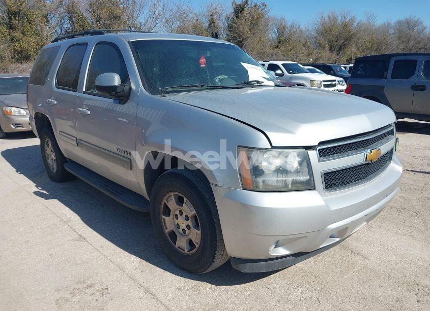 2012 Chevrolet Tahoe LT (VIN 1GNSCBE01CR125343) main photo